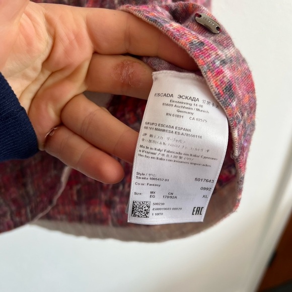 Escada Wool Pink Plaid Tweed Print Sweater with 3/4 Sleeves, size XL - Picture 4 of 5